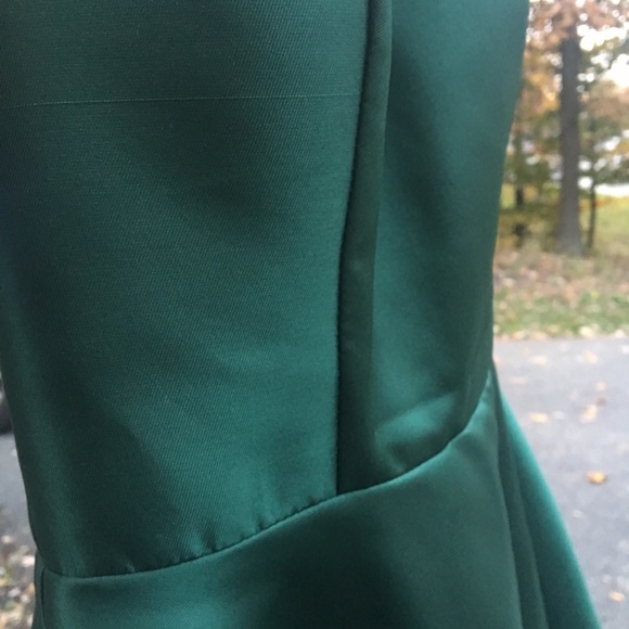 green homecoming dress open back with pockets!!! - Picture 6 of 7